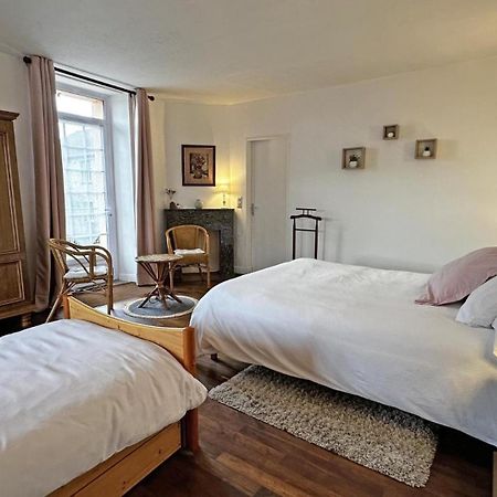 Chez Doussaud Bed and Breakfast Bessines-sur-Gartempe Exteriör bild