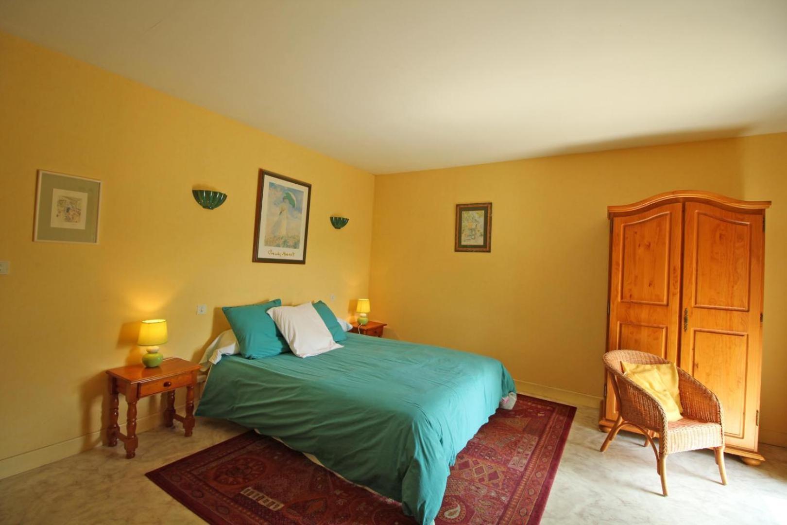 Chez Doussaud Bed and Breakfast Bessines-sur-Gartempe Exteriör bild